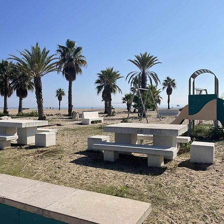 Apart Port Arenal Con Terraza Y Piscina บูร์เรียนา ภายนอก รูปภาพ